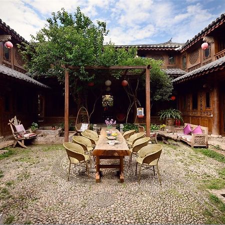 Blossom Hill Inn - Neverland Li-ťiang Exteriér fotografie